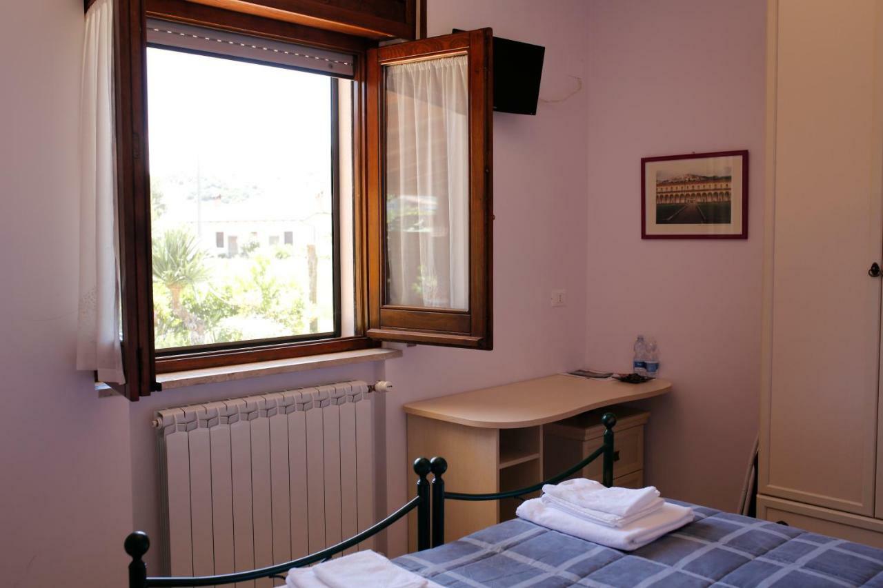 B&B Il Tiglio Padula Exterior photo